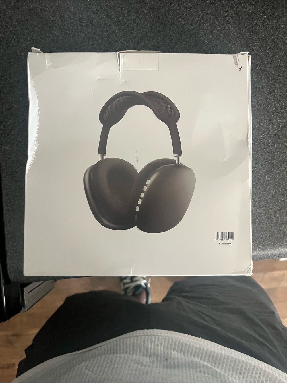 I have A Pair of P47 Wireless Headphones & a pair of p9 headphones in